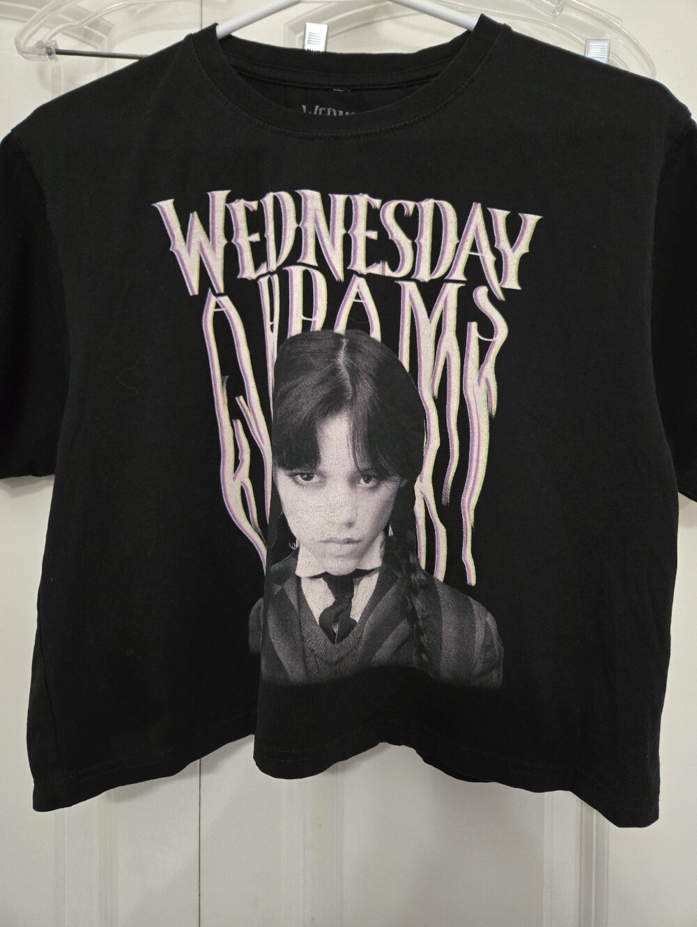 Wednesday Women's Black 'Wednesday Addams' Graphic Tee Size Large